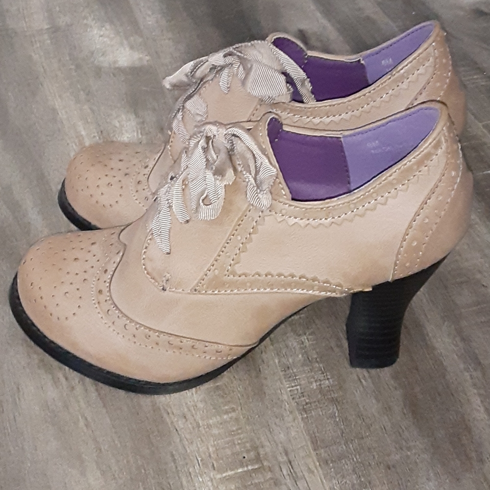 Modcloth tan faux leather heels